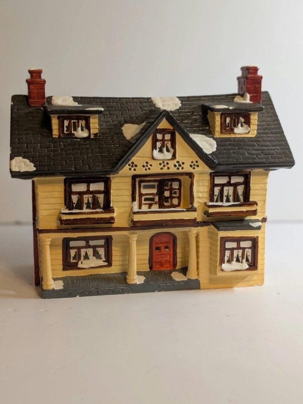Yuletide 1986 Lighted Christmas Village Mansion House Vintage Holiday Decor